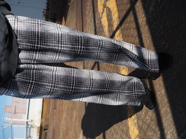 宜しくお願い致しますCOOTIE Ombre Check 2 Tuck Easy Pants